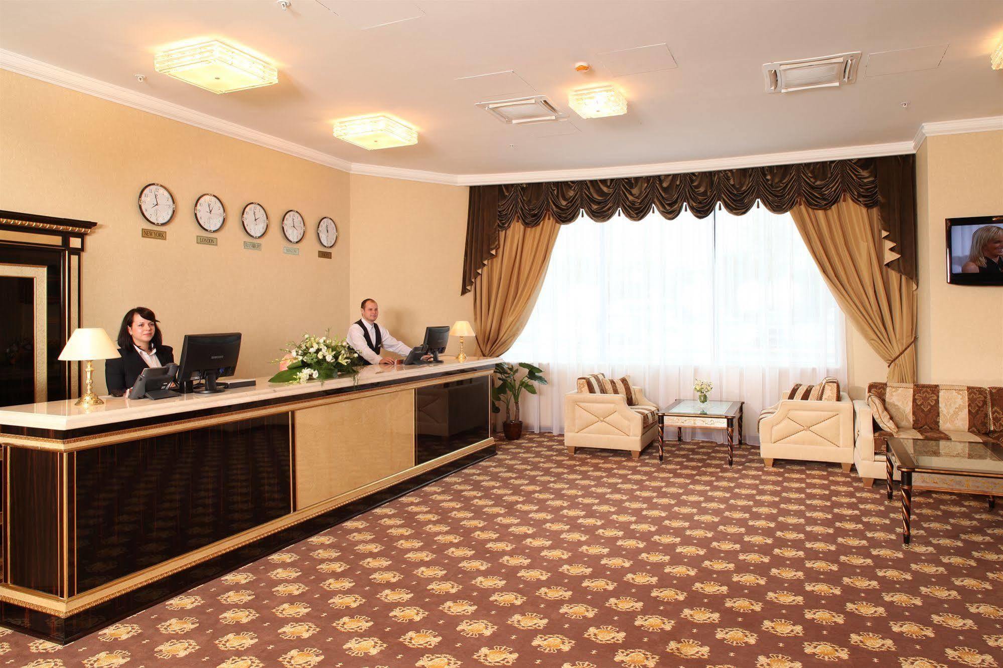 Sk Royal Hotel 莫斯科 内观 照片